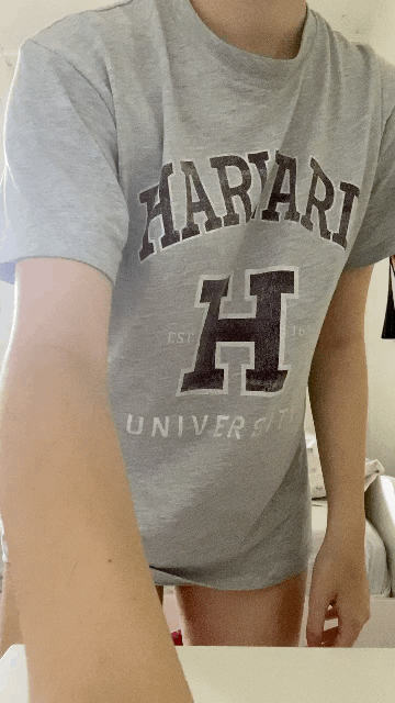 Would u fuck a Harvard student??🤤